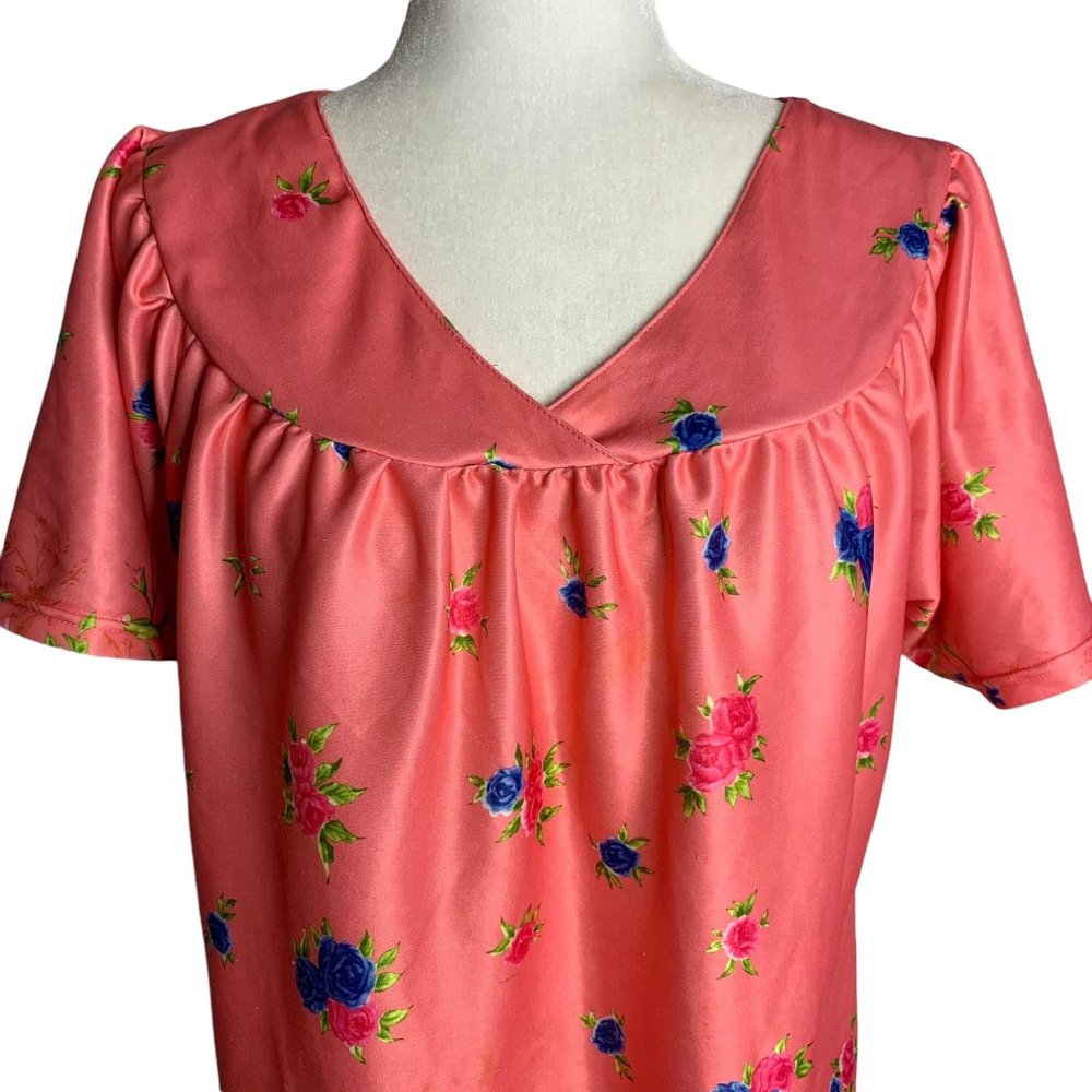 Vintage Lati Fashion MuuMuu House Dress XL Pink Floral V Neck Short Sleeve - Picture 2 of 7